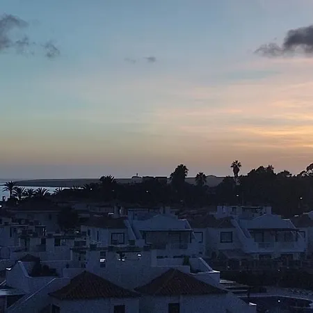 Lusi Sole E Mar Costa Del Silencio